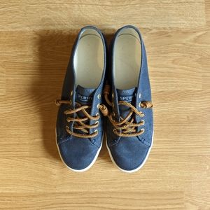 Barely used navy blue Sperry sneakers